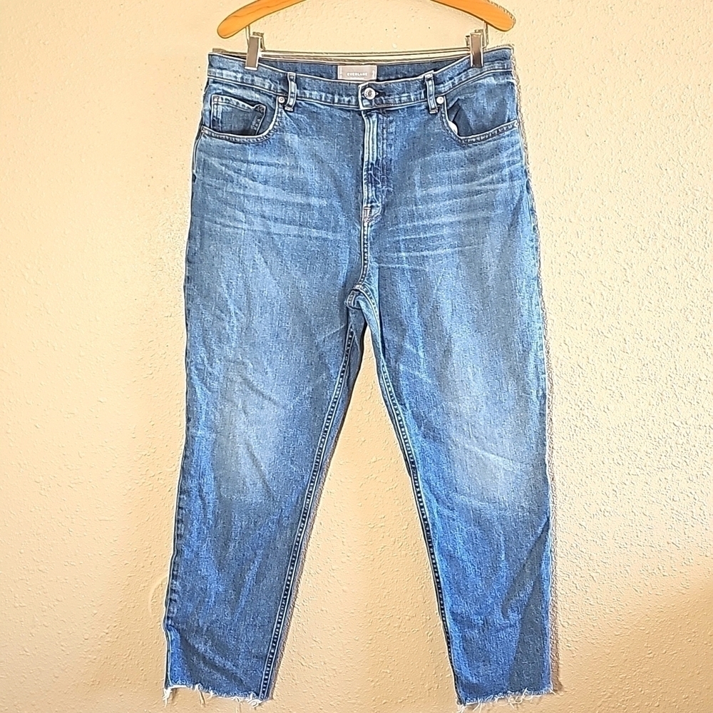Everlane The Cheeky Jeans.